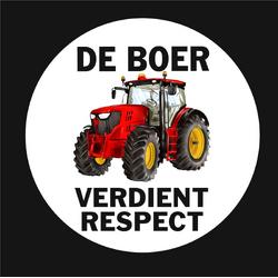 De boer verdient respect sticker. Tractor rood.