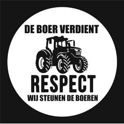 De boer verdient respect sticker. Tractor zwart