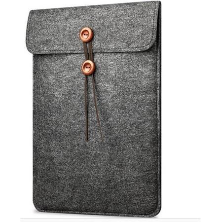 Vilten Soft Sleeve Voor de Apple Macbook 12 Inch (Retina) - Laptop Case - Bescherming Cover Hoes - Zwart Grijs