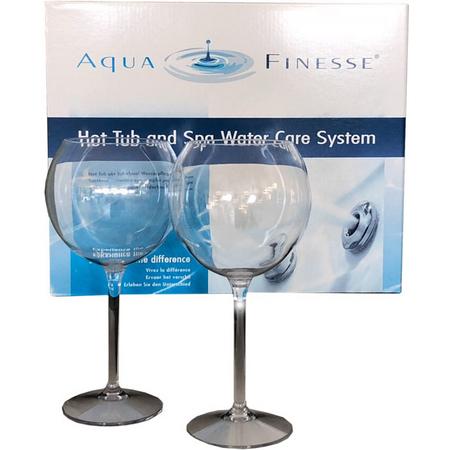 Aquafinesse Spa en Hottub waterbehandelingset met 2 gratis kunststof Gin Tonic glazen