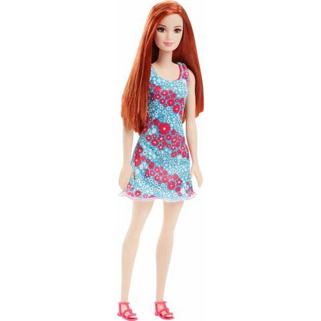 Trendy Barbie pop met rood haar