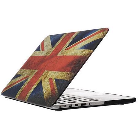 Macbook case van By Qubix - Retro UK flag - Pro 13 inch RETINA - Alleen geschikt voor de Macbook pro Retina 13 inch (Model nummer: A1425 / A1502) - Hoge kwaliteit macbook cover!