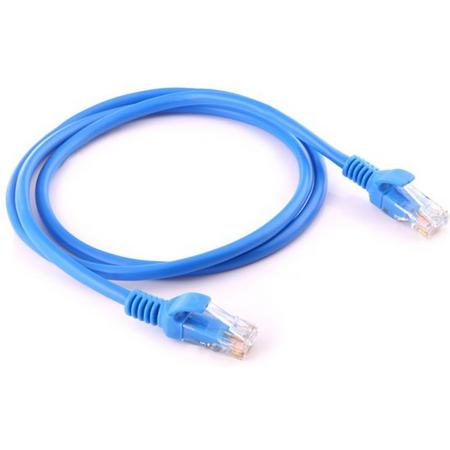 internetkabel van By Qubix - 1 meter - blauw -  CAT5E ethernet kabel - RJ45 UTP kabel met snelheid van 1000Mbps - Netwerk kabel van hoge kwaliteit!