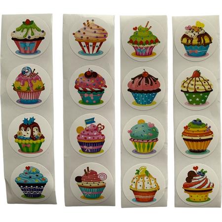 80 Cupcake Stickers - 5 Stuks per motief - Witte achtergrond met diverse kleuren - Doorsnede 2,5 cm