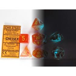 Chessex dobbelstenen set, 7 polydice, Ghostly Glow orange w/yellow