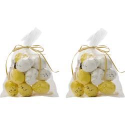 Set van 24x stuks paaseitjes geel/wit van kunststof 5 cm - Paaseitjes voor Paastakken  - Paasversiering/decoratie Pasen