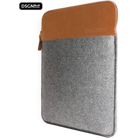 DSGN Laptop Vilten Leren Soft Sleeve geschikt voor de Apple Macbook Air / Pro (Retina) 15 inch - 15.4 Laptop Case - Bescherming Cover Hoes - Rits - Grijs - Bruin