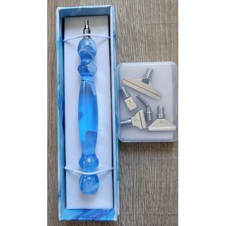 Diamond Painting Pen - blauw - luxe uitvoering - inclusief opbergdoos - 6 opzetstukjes zilverkleurig - Ergonomische Diamond Painting pen