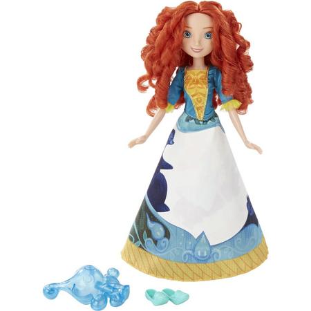 Disney Princess Merida met Magische jurk - Pop