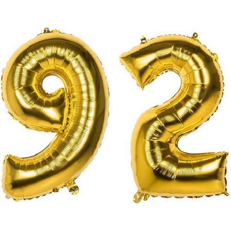 92 Jaar Folie Ballonnen Goud - Happy Birthday - Foil Balloon - Versiering - Verjaardag - Man / Vrouw - Feest - Inclusief Opblaas Stokje & Clip - XXL - 115 cm