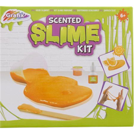 Zelf oranje slijm maken met Scented Slime Kit