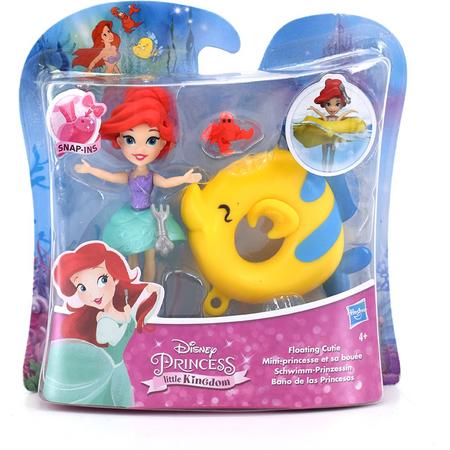 Mini prinses Ariel en haar boei