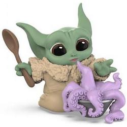 Star Wars - The Mandalorian Bounty Collection: Yoda The Child Yoda with Octopus MERCHANDISE