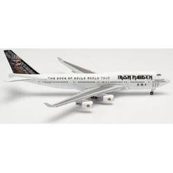 Herpa Boeing vliegtuig 747-400 Iron Maiden Ed Force One Book o Souls W.T. 16, 14,13cm
