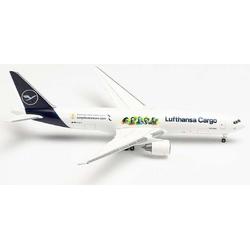 Herpa Boeing vliegtuig 777F Lufthansa Cargo Cargo Human Care 12,7cm schaal 1:500