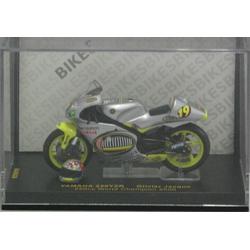 Yamaha 250YZR O. Jacque 250CC 2000 1:24 IXO Models Zilver RAB020