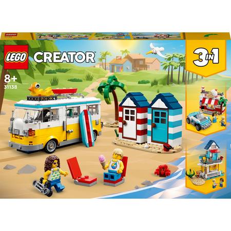 LEGO 31138 Creator 3 in 1 Strandkampeerbus Zomervakantie Modelbouwpakket met Strandhuis, Caravan en Surfer Speelgoed, Origineel Cadeau-idee voor Kinderen vanaf 8 Jaar