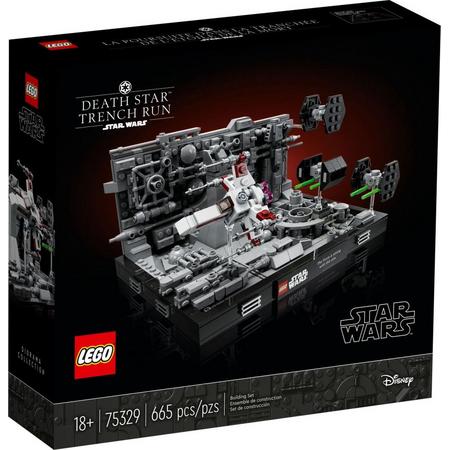 LEGO Star Wars Death Star Trench Run Diorama - 75329
