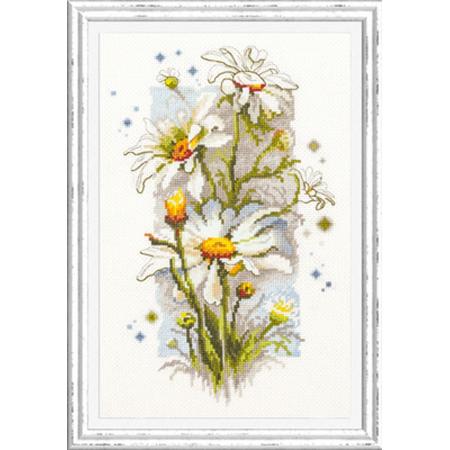 Magic Needle borduurpakketWhite daisies 14 x 23 cm