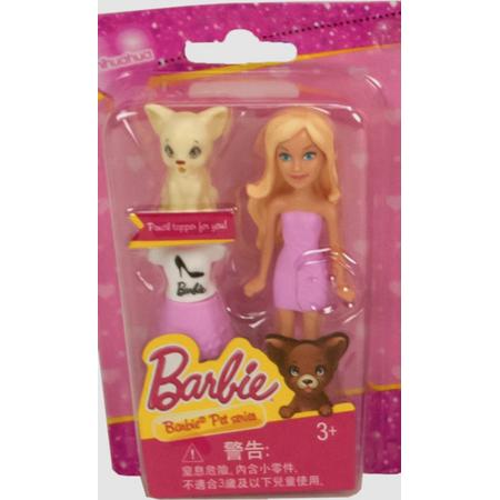 Barbie figuurtje met ( lichte) Chihuahua in blisterverpakking
