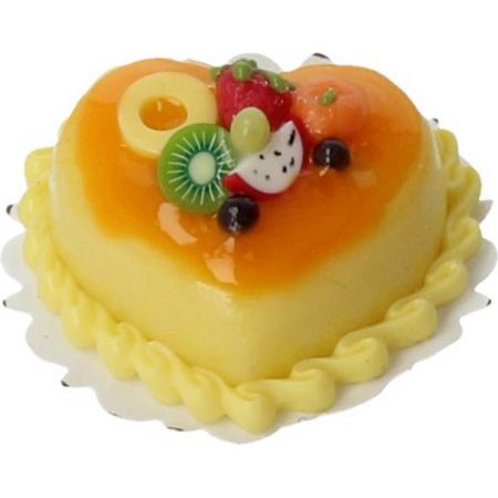 Miniatuur hartvormige vruchtentaart schaal 1:12 / Poppenhuisinrichting / Miniatuur gebakje