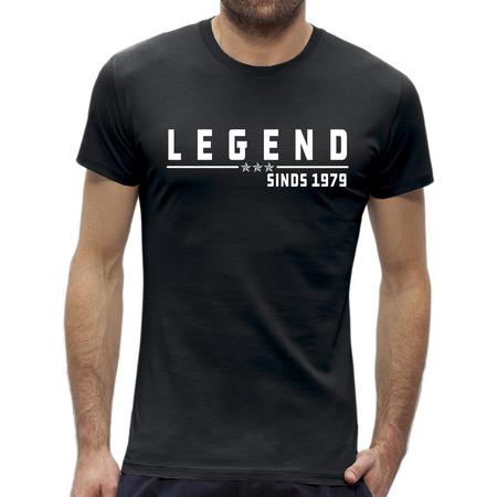 40 jaar verjaardag t-shirt mannen  / kado cadeau tip / heren maat L / Legend 1979
