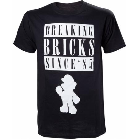 Nintendo - Breaking Bricks Men\s T-shirt