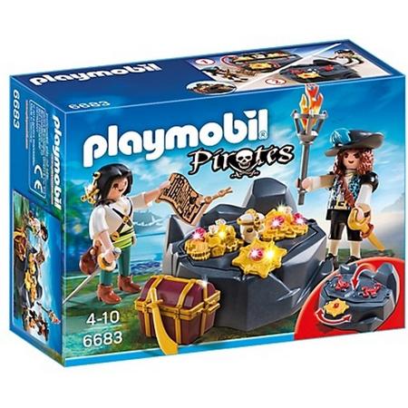 Playmobil Pirates: Koninklijke Schatkist Met Piraat (6683)