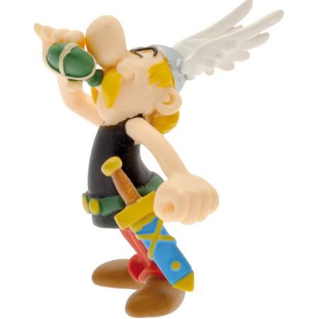 Asterix figuur Asterix drinkt flesje toverdrank