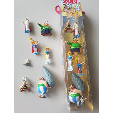 Tube met 7 figuren Asterix en Obelix 5 cm hoog