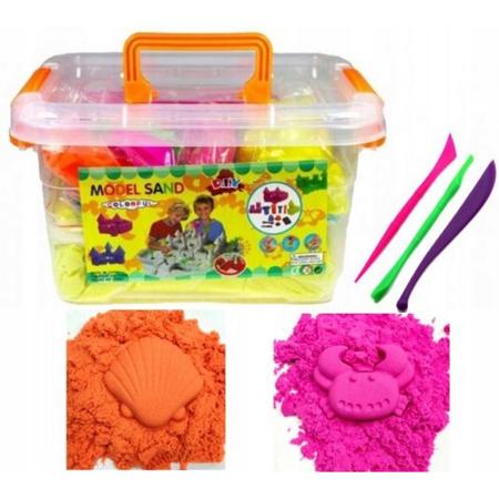 Kinetisch Zand - 2 kg Magisch Zand - Inclusief vormpjes - Willekeurige kleuren -Speelzand - Sensorisch Speelgoed - Montessori Speelgoed - Ontwikkelings Speelgoed - Jongens en Meisjes