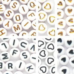 Letterkralen set – Alfabet kralen – Hartjes – DIY – Unieke mix 450 stuks – 7mm kraal – DIY – Zelf sieraden maken voor kinderen en volwassenen – Wit/Goud – Wit/Zwart