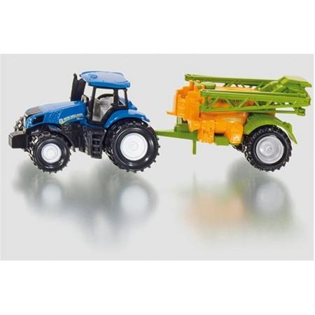 Blauwe tractor met veldspuit