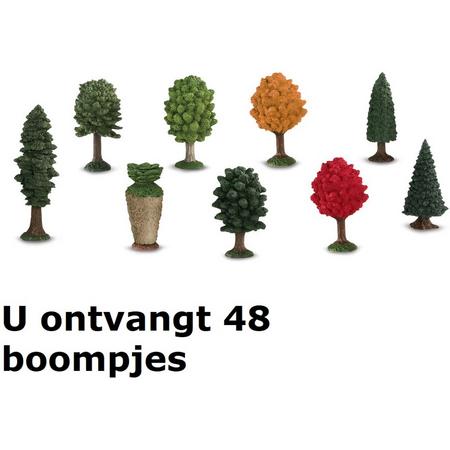 48 modelbouw / miniatuur bomen (o.a. esp, Esdoorn, Jenever, palm) 4-8 cm hoog. Let op: de gehele boompjes bestaan uit hard materiaal (ook de bladeren).