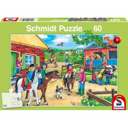 Holidays at the Stables, 60 pcs - Kinderpuzzel