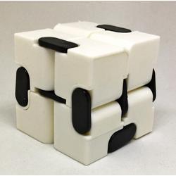 Fidget Kubus Infinity Cube Magic Finger Spinner   Friemelkubus   Zwart
