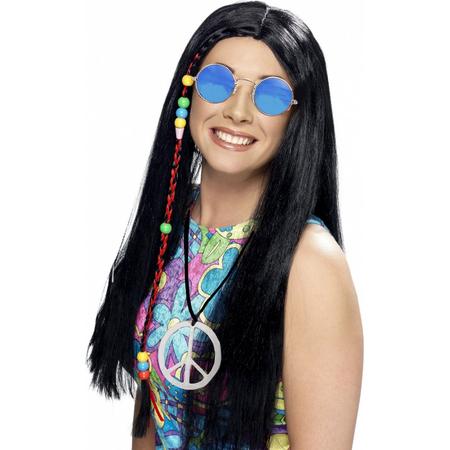 Dames Flower Power Hippie Sixties verkleed set zwarte pruik en ronde blauwe bril en peace teken ketting