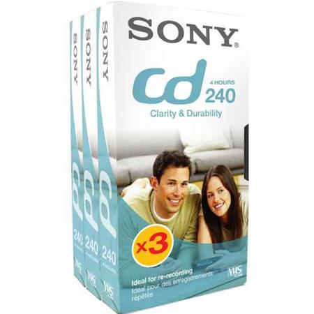 1x3 Sony E 240 CD