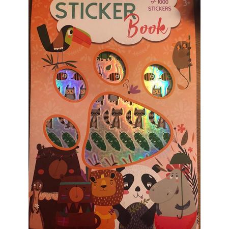 stickerboek vol met dieren 10 paginas in kleur met 1000 stickers