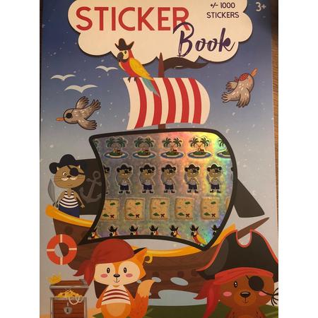 stickerboek vol met piraten stickers 10 paginas in kleur met 1000 stickers
