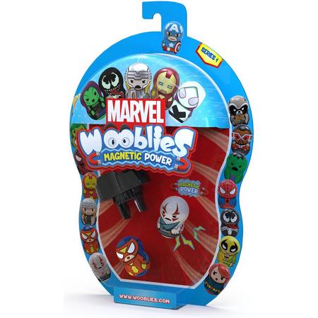 Marvel - Magnetische Macht - mix van 2 Magnetische Figuren met Launcher Wiggle Toys Wiggle
