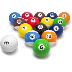 Voetbal snooker met 16 ballen