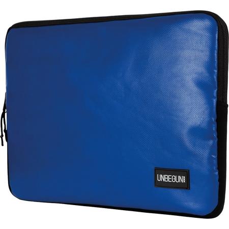 15 inch laptop sleeve van gerecycled materiaal (duurzaam) - Blauwe laptophoes voor MacBook Pro - Deze sleeve is handgemaakt in Nederland