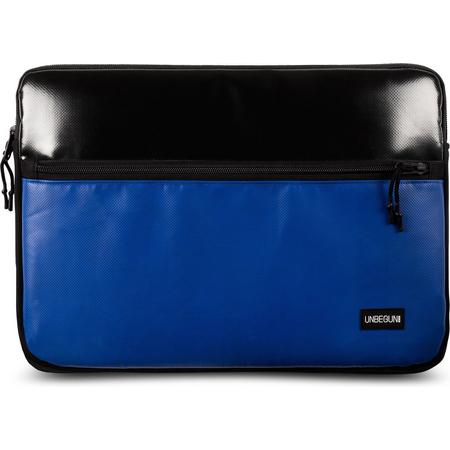 MacBook Air 13 inch case met blauwe voorvak (van gerecycled materiaal) - Zwarte/blauwe laptop sleeve voor nieuwe MacBook Air 13.3 inch (2018/2019/2020)