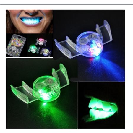Lichtgevende Knipperende LED Glow Tanden