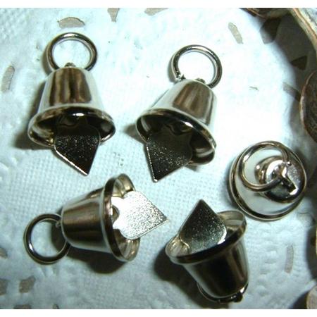zilveren kerstklokjes klein 12 mm - mini belletjes klokjes voor sieraden & deco - 5 klokjes in blister - X-mas bells zilver