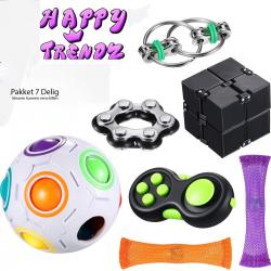 Happy Trendz® / Fidget Toys Pakket - Set met 7 verschillende Top Fidget Toys: Mesh Marble ,Infinity Cube ,   Fidget Pad , Flippy Chain, Fidget FietsKetting, Fidget Puzzel Ball