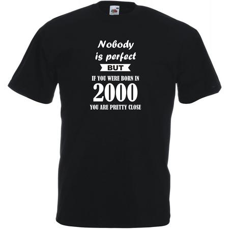 Mijncadeautje - Unisex T-shirt - Nobody is perfect - geboortejaar 2000 - zwart - maat XL