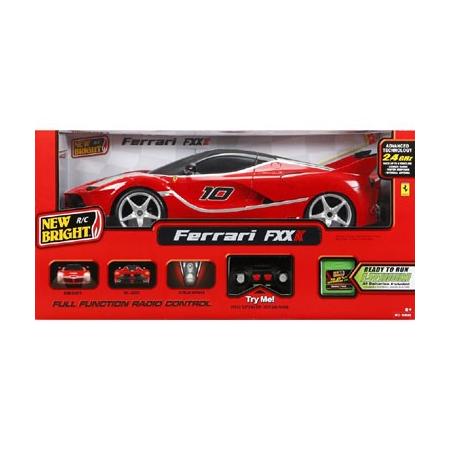 Op afstand bestuurbare auto showcase Ferrari FXX-K