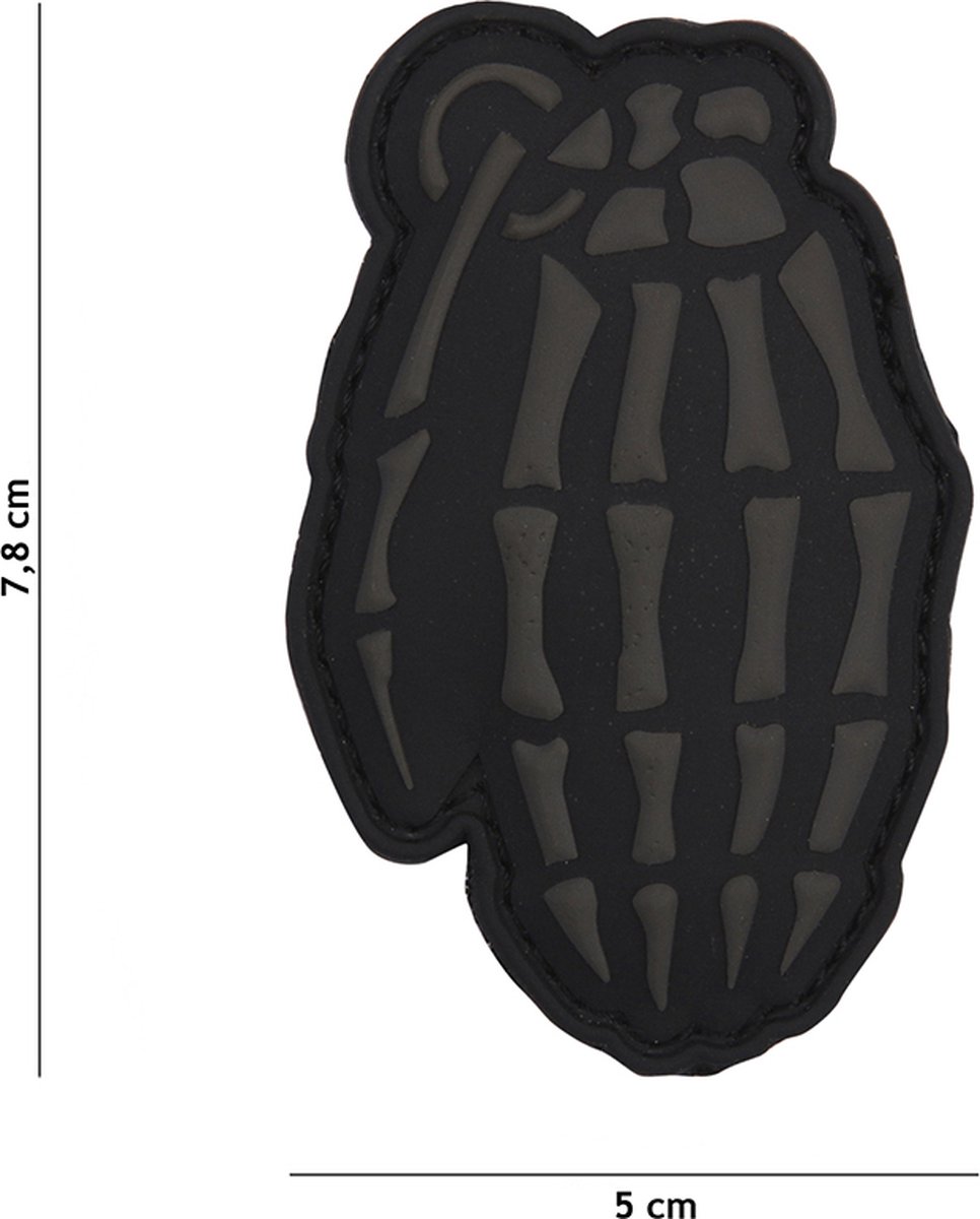 101 Inc Embleem 3D Pvc Skull Granaat Grijs  9049